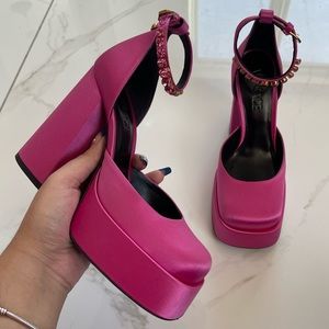 Versace Pink Medusa Aevitas Platform Pumps size 37.5